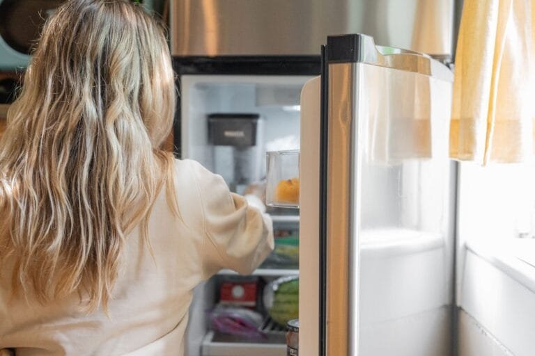 Does Bacteriostatic Water Need Refrigeration? Storage Guide