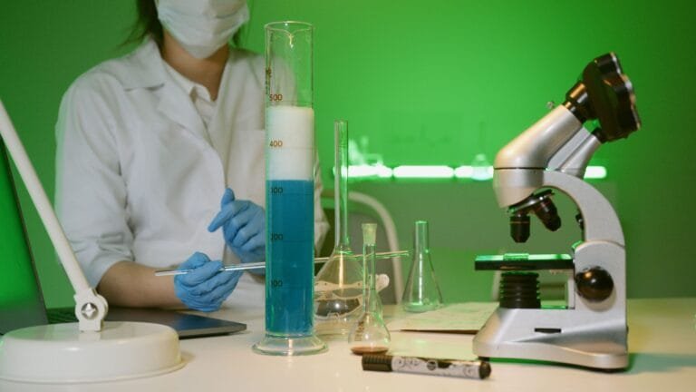 What Is Reconstitution Solution Used For? Uses & Applications